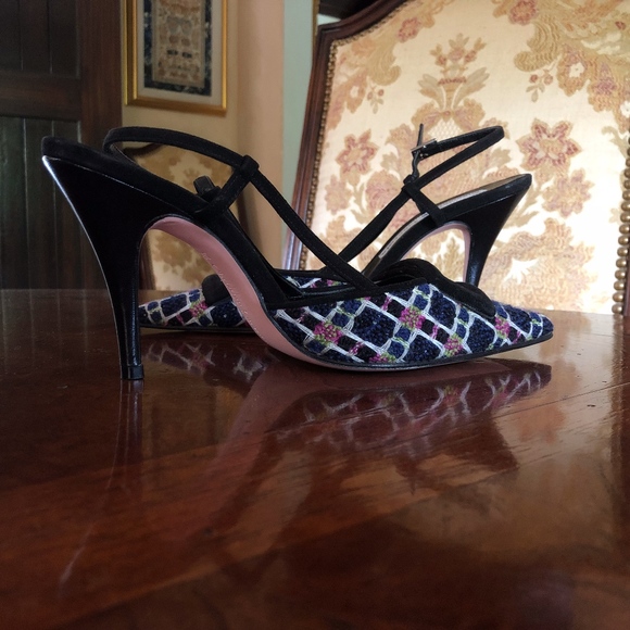 CHRISTIAN LACROIX WOMEN'S SHOES SIZE 6 ITALY - Picture 1 of 8